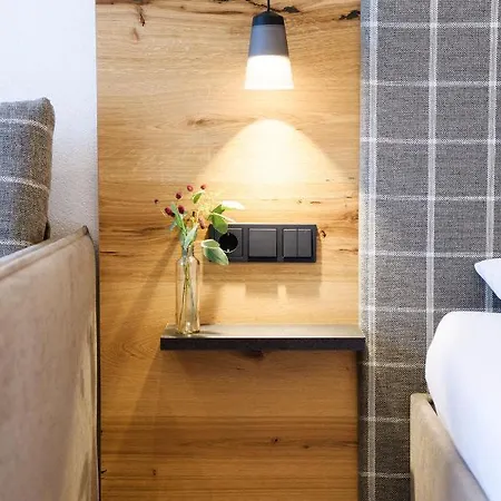 Pettneuerhof 3* Петной-ам-Арльберг