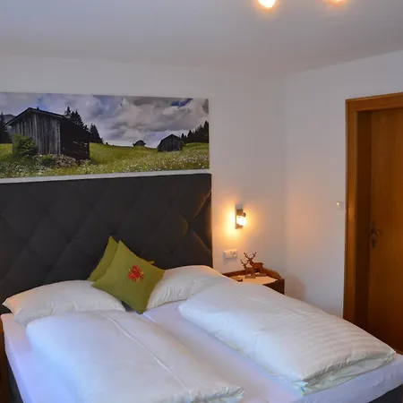 Pettneuerhof Szálloda 3*