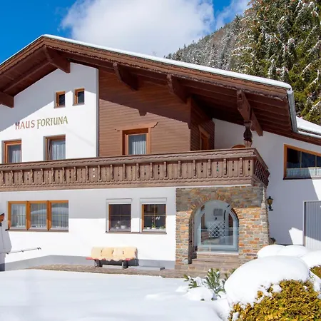 Pettneuerhof Szálloda 3*