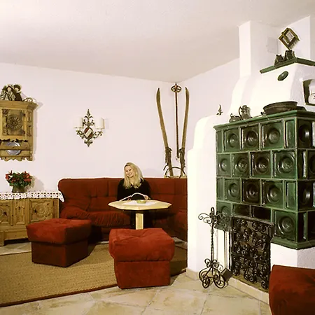 מלון Pettneuerhof 3*