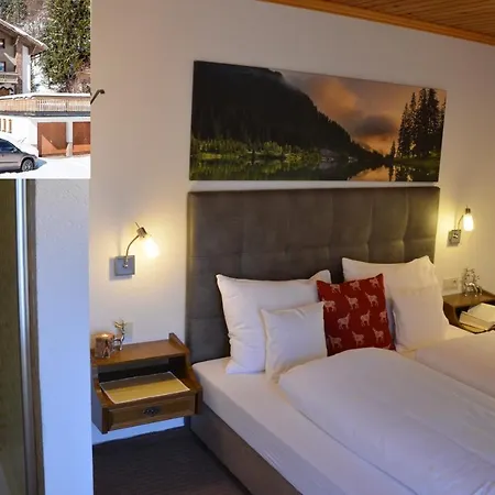 Pettneuerhof Szálloda 3*