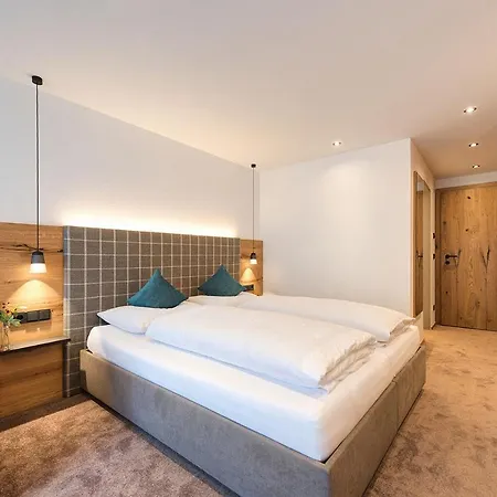 Pettneuerhof Hotell Pettneu am Arlberg