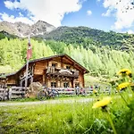 Pettneuerhof 호텔 3*