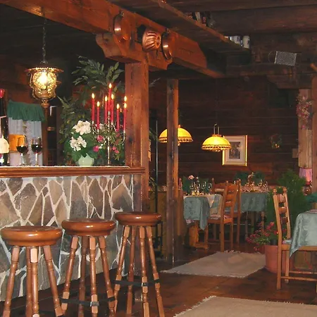 فندق Pettneuerhof 3*